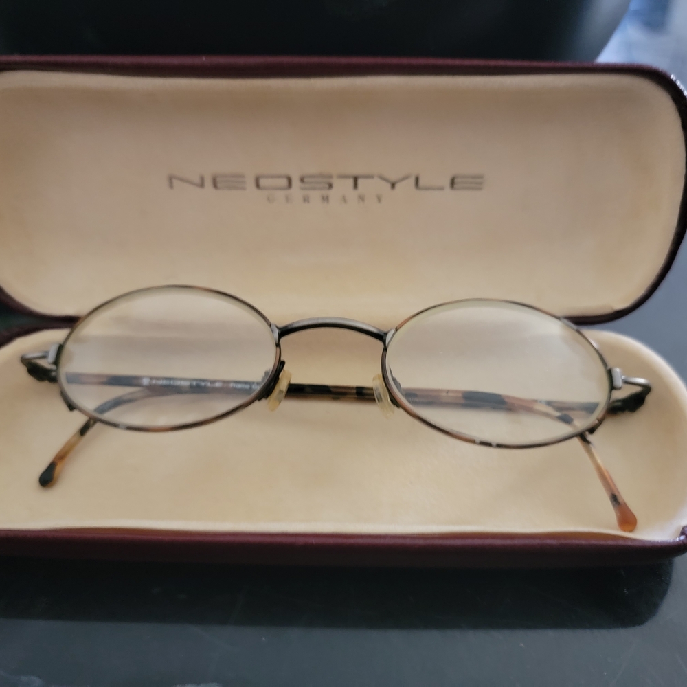 NEOSTYLE Men's Tortoise Shell Glasses